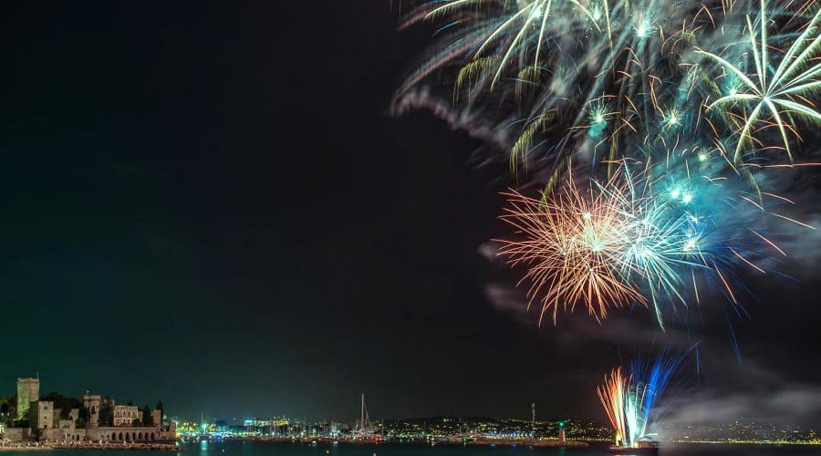 Photographe Rodolphe Serres feu d'artifice Mandelieu