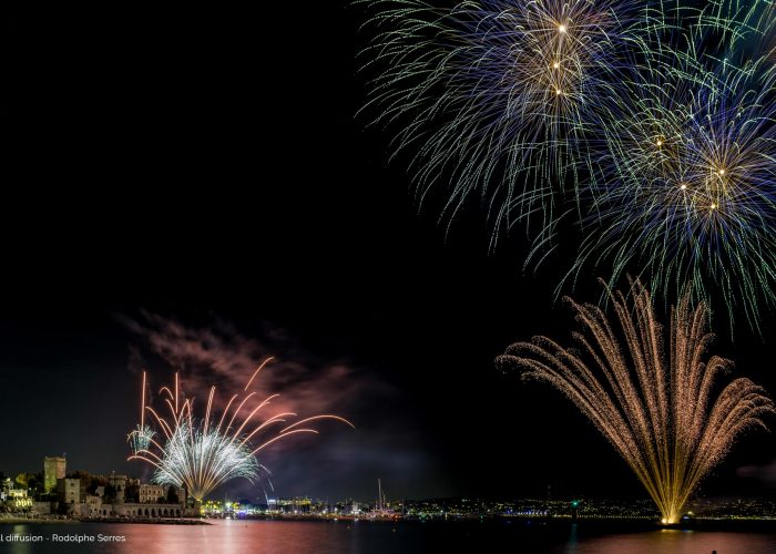 Photographe Rodolphe Serres feu d'artifice Mandelieu