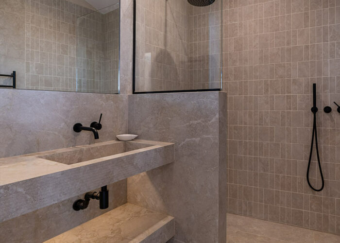 Photo immobilière d’une salle de bain à Cannes